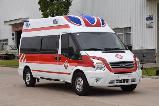 xe cứu thương ngon bổ rẻ